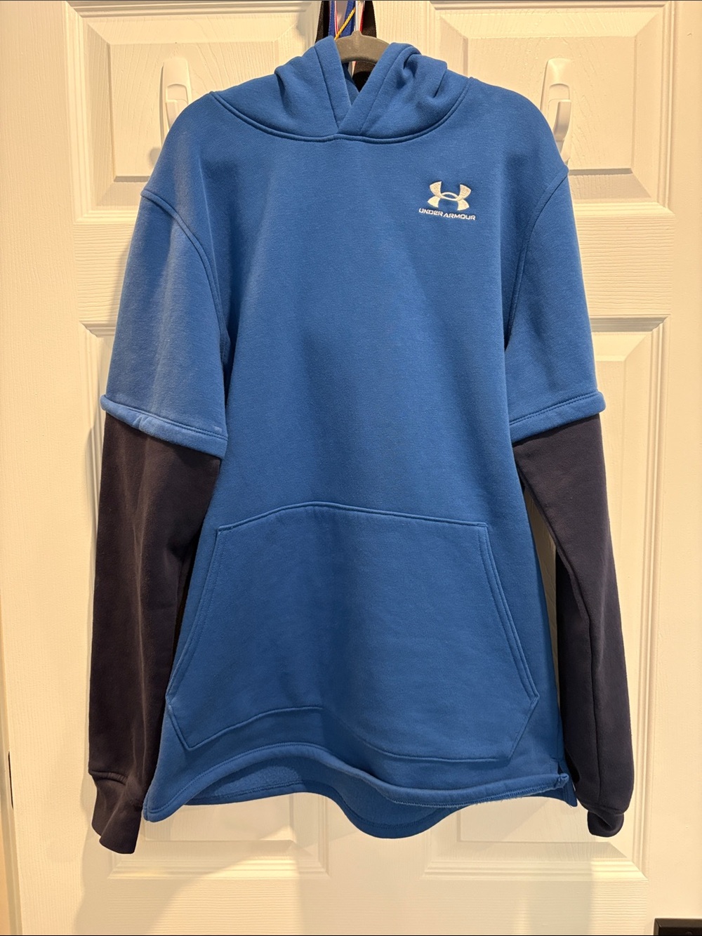 Under Armour Two-Tone Blue Crewneck Hoodie with Navy Sleeves. Never worn.